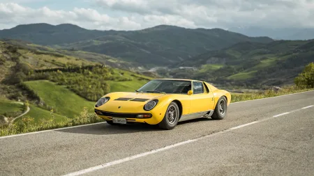 lamborghini-miura-sv-1