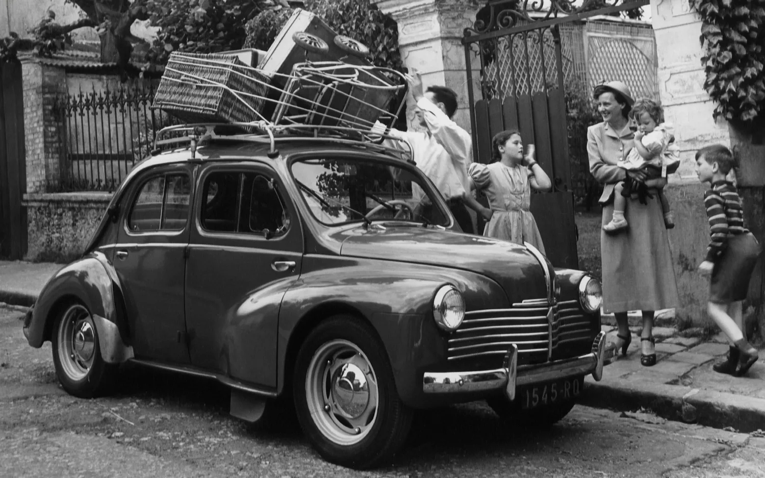 renault-4cv-10