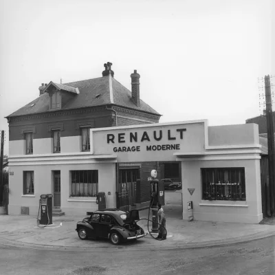 renault-4cv-9