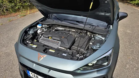 test-2026-cupra-formentor-vz5-32
