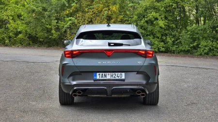 test-2026-cupra-formentor-vz5-8