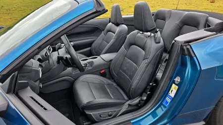 test-2026-ford-mustang-gt-convertible-25
