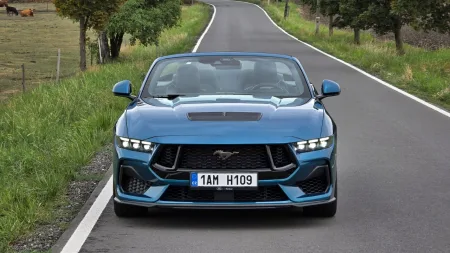 test-2026-ford-mustang-gt-convertible-8