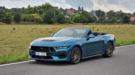 test-2026-ford-mustang-gt-convertible-9