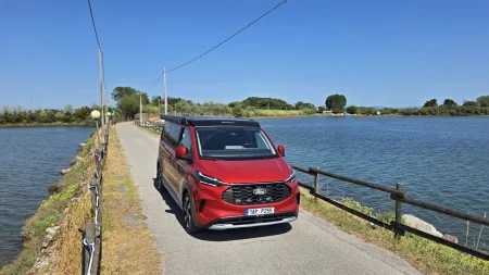 test-2026-ford-transit-custom-nugget-l2-20-ecoblue-awd-41