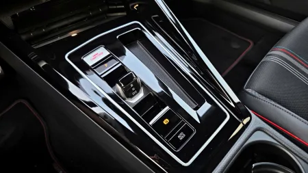 test-2026-volkswagen-golf-gti-edition-50-22