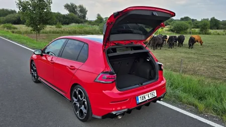 test-2026-volkswagen-golf-gti-edition-50-28