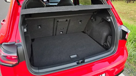 test-2026-volkswagen-golf-gti-edition-50-29