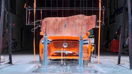 volvo-xc60-crash-test-figurina-losa-2
