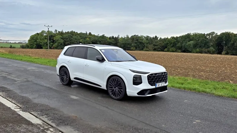 prvni-jizda-2026-audi-q7