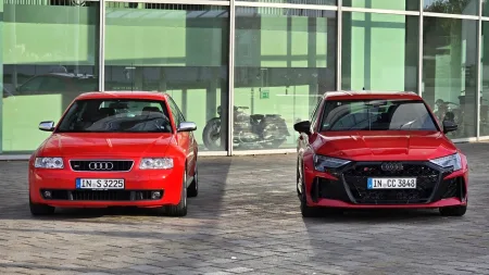 2002-audi-s3-a-2026-audi-rs-3-limuzina-1