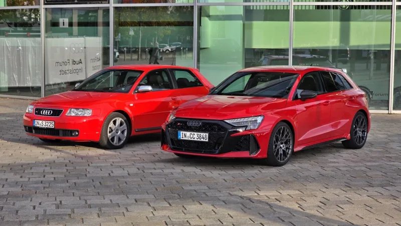 2002-audi-s3-a-2026-audi-rs-3-limuzina-2