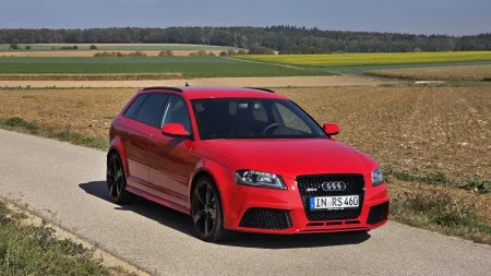 2011-audi-rs3-sportback-2