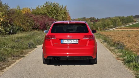 2011-audi-rs3-sportback-4