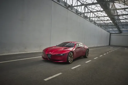 2026-alfa-romeo-cuorerosso-koncept-15