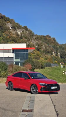 2026-audi-rs3-limuzina-1