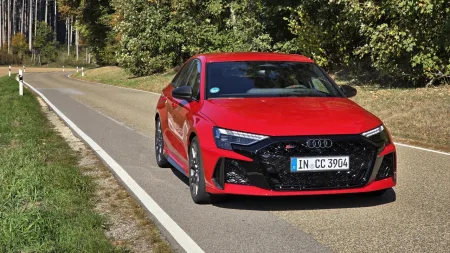 2026-audi-rs3-limuzina-5