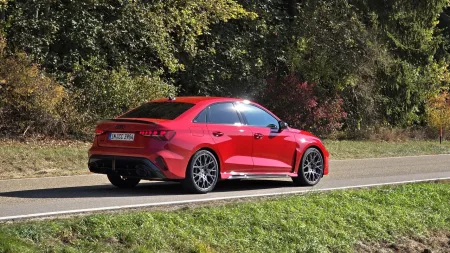 2026-audi-rs3-limuzina-7