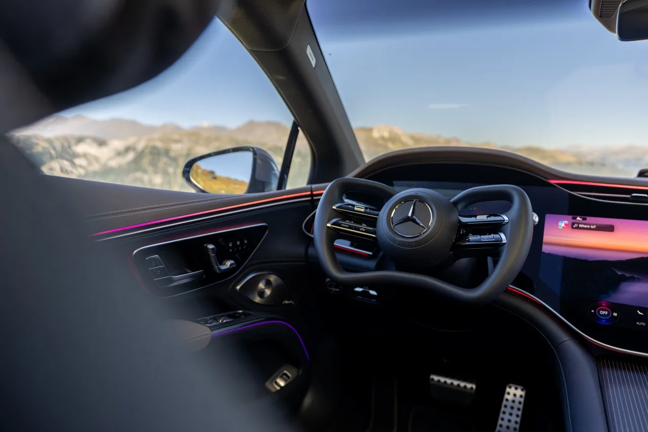 2026-mercedes-benz-eqs-steer-by-wire-03
