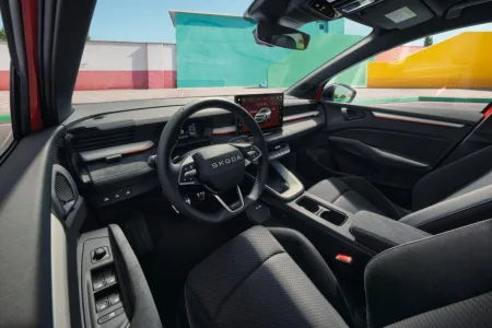 2026-skoda-epiq-sportline-8