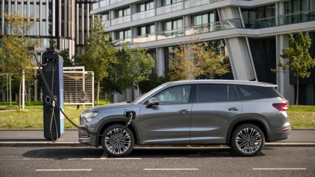 2026-skoda-kodiaq-iv-laurin-a-klement-plug-in-hybrid-3