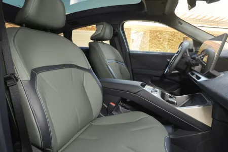 2027-bmw-ix4-50-xdrive-8