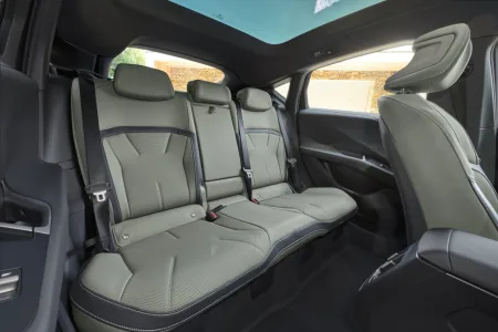 2027-bmw-ix4-50-xdrive-9