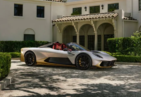 aston-martin-valhalla-spider_15