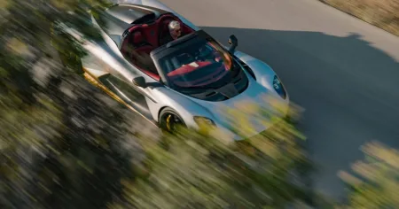 aston-martin-valhalla-spider_9