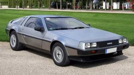 delorean-dmc-12-2
