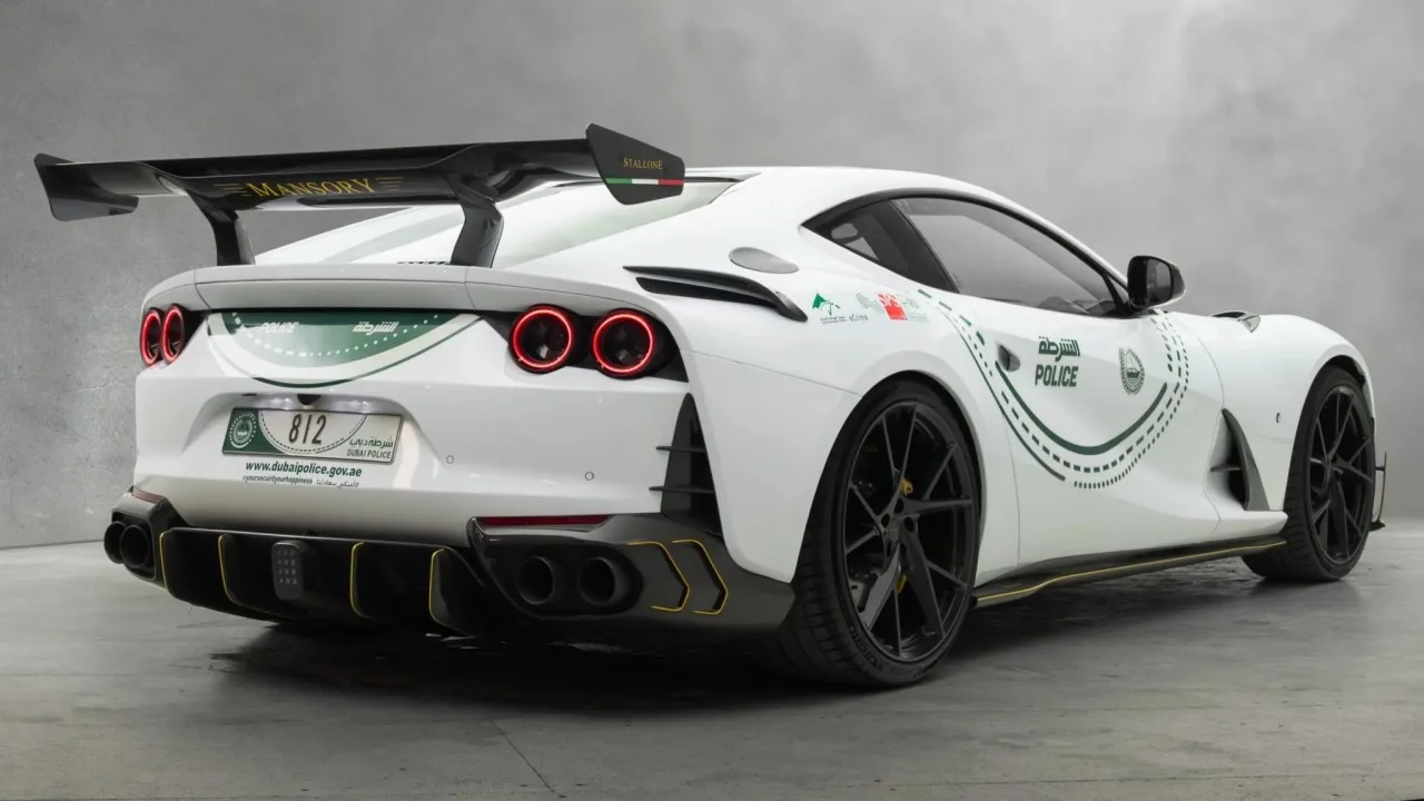 dubai-police-ferrari-812-mansory-zezadu
