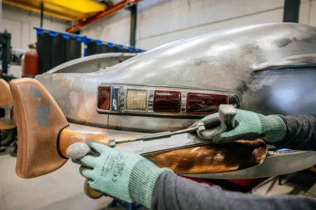 ein-neues-kapitel-beginnt-mercedes-benz-eroffnet-umfassend-erweitertes-classic-center-in-fellbacha-new-chapter-begins-mercedes-benz-opens-extensively-expanded-classic-center-in-fellbach-10