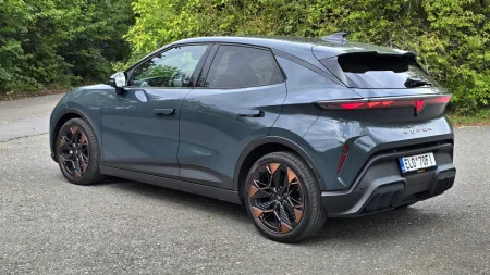 test-2026-cupra-raval-endurance-elektromobil-4