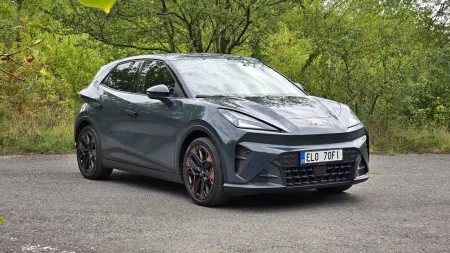 test-2026-cupra-raval-endurance-elektromobil-8