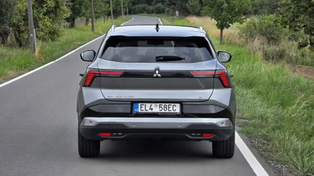 test-2026-mitsubishi-eclipse-cross-bev-6