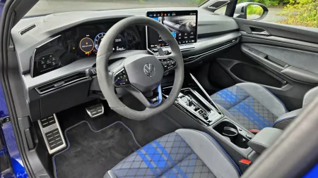test-2026-volkswagen-golf-r-variant-15