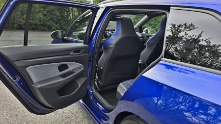 test-2026-volkswagen-golf-r-variant-24