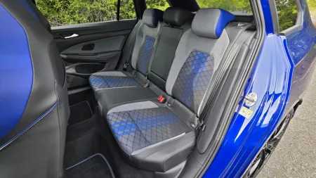 test-2026-volkswagen-golf-r-variant-25
