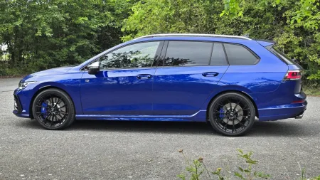 test-2026-volkswagen-golf-r-variant-3